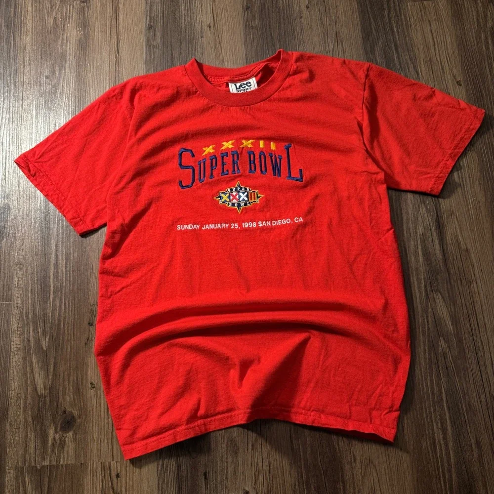 Vintage 1998 Super Bowl XXXII Lee Sport Red Graphic T-Shirt Mens Medium NFL